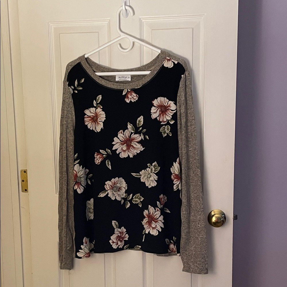 Kaileigh Black Floral Blouse with Gray Sleeves